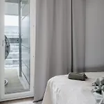 דירה Modern 1br With Balcony At Tripla Pasila, 5 Mins To Center